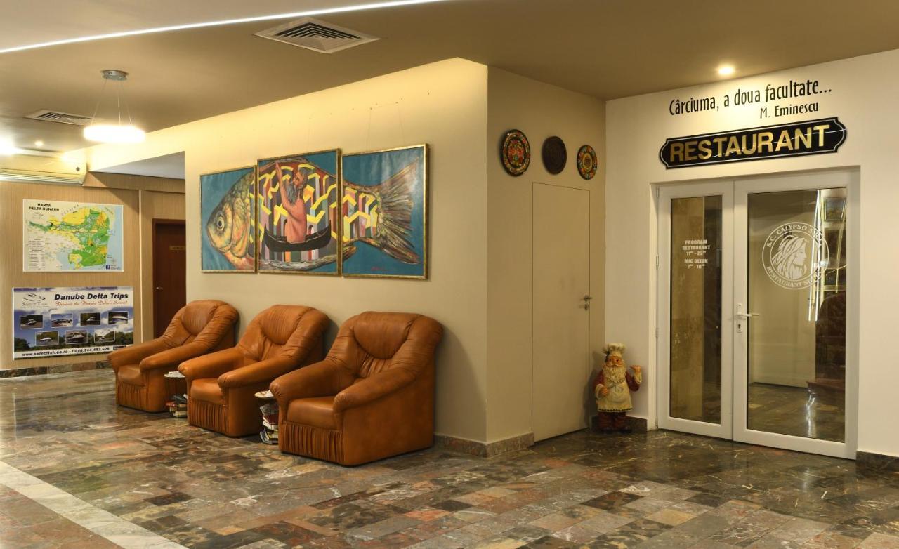 Hotel Select Tulcea Exterior photo