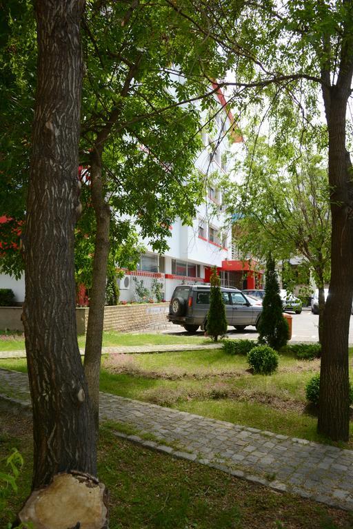 Hotel Select Tulcea Exterior photo